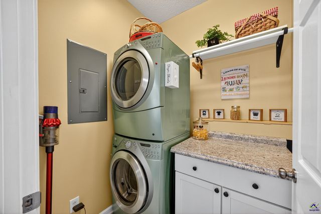 504 Edgefield Way, Macon, GA 31210