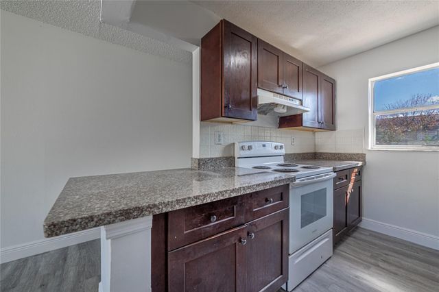 3218 CORAL RIDGE DR 3218, Coral Springs, FL 33071