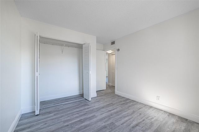 3218 CORAL RIDGE DR 3218, Coral Springs, FL 33071