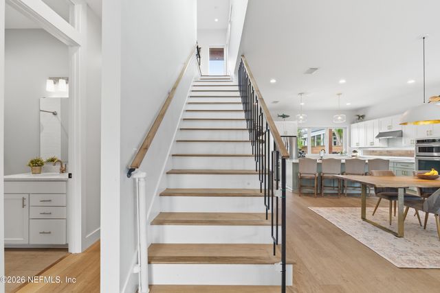 145 8TH Street, Atlantic Beach, FL 32233