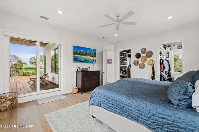 145 8TH Street, Atlantic Beach, FL 32233