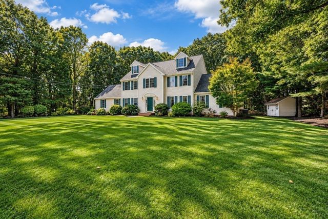 4 Dorset Drive, Walpole, MA 02032