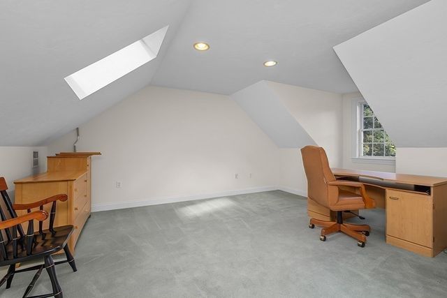 4 Dorset Drive, Walpole, MA 02032