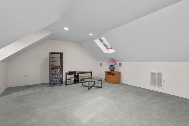 4 Dorset Drive, Walpole, MA 02032