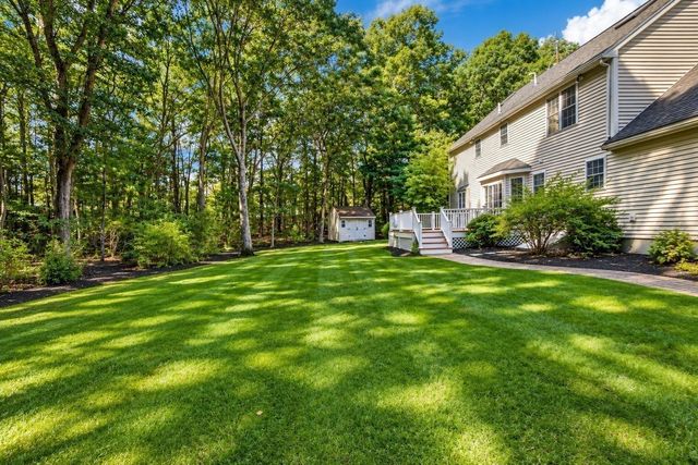 4 Dorset Drive, Walpole, MA 02032
