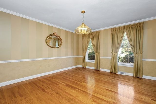 4 Dorset Drive, Walpole, MA 02032