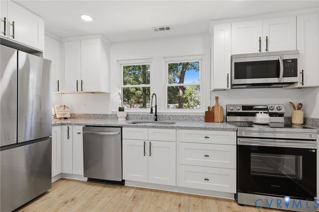1308 Tabb Ave, Hopewell, VA 23860