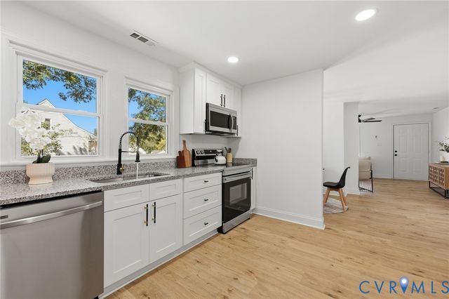 1308 Tabb Ave, Hopewell, VA 23860
