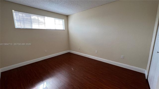 2860 N Oakland Forest Dr CLUB2, Oakland Park, FL 33309