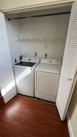 2860 N Oakland Forest Dr CLUB2, Oakland Park, FL 33309