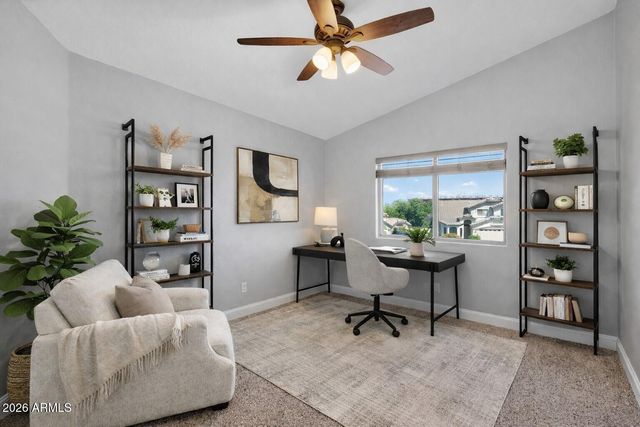 2208 S PEPPERTREE Court, Gilbert, AZ 85295