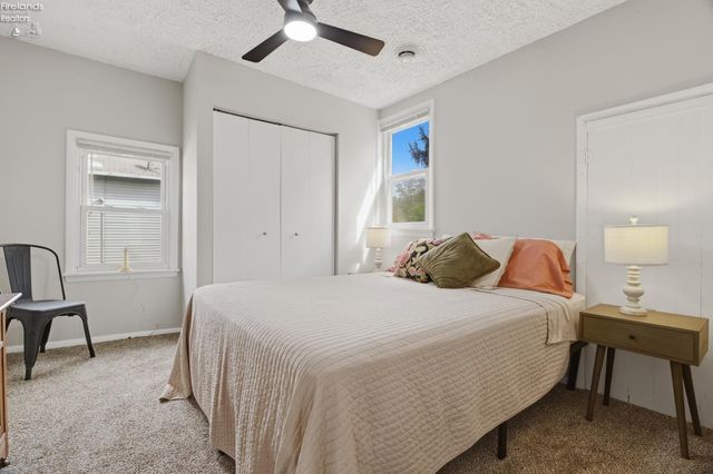 156 Beaver Court, Amherst, OH 44001