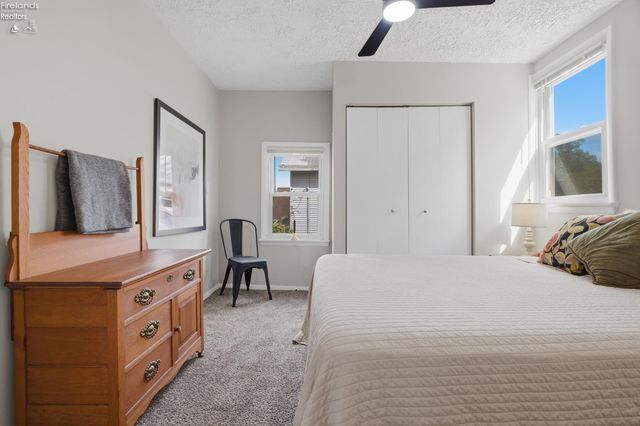 156 Beaver Court, Amherst, OH 44001