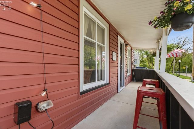 156 Beaver Court, Amherst, OH 44001