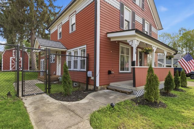 156 Beaver Court, Amherst, OH 44001