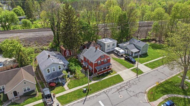 156 Beaver Court, Amherst, OH 44001
