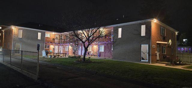 24 Glenwood Avenue 8, Norwalk, CT 06854