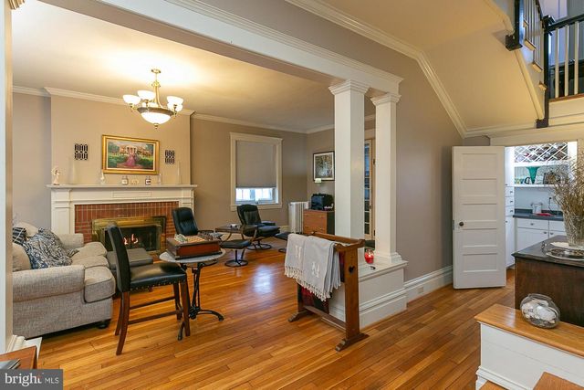 825 WINCHESTER AVE, Martinsburg, WV 25401