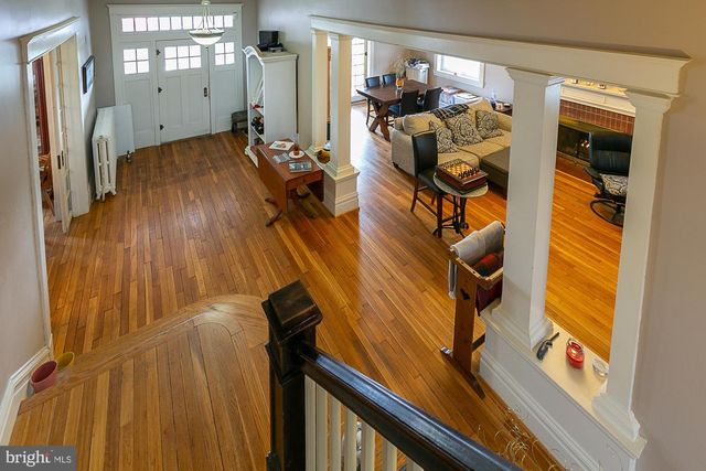 825 WINCHESTER AVE, Martinsburg, WV 25401