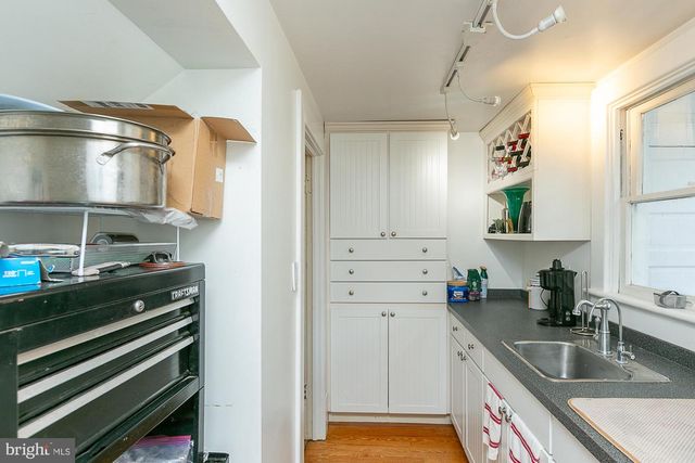 825 WINCHESTER AVE, Martinsburg, WV 25401