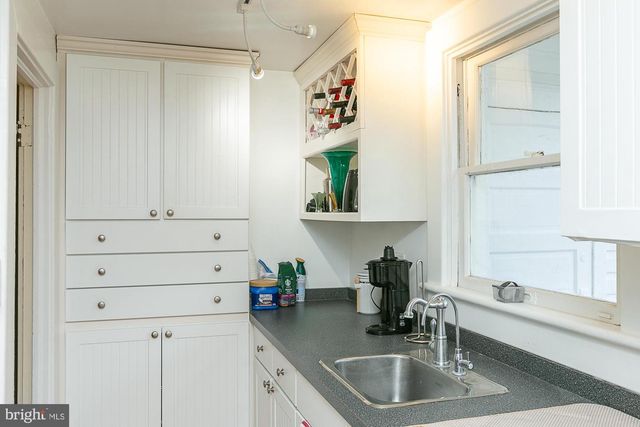 825 WINCHESTER AVE, Martinsburg, WV 25401