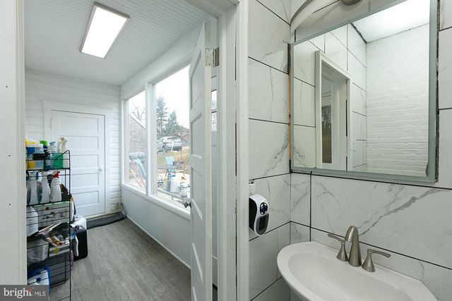 825 WINCHESTER AVE, Martinsburg, WV 25401