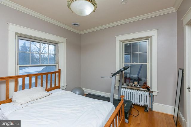 825 WINCHESTER AVE, Martinsburg, WV 25401