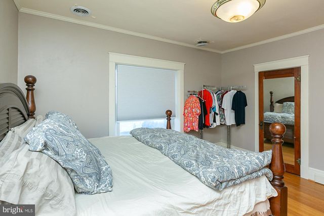 825 WINCHESTER AVE, Martinsburg, WV 25401