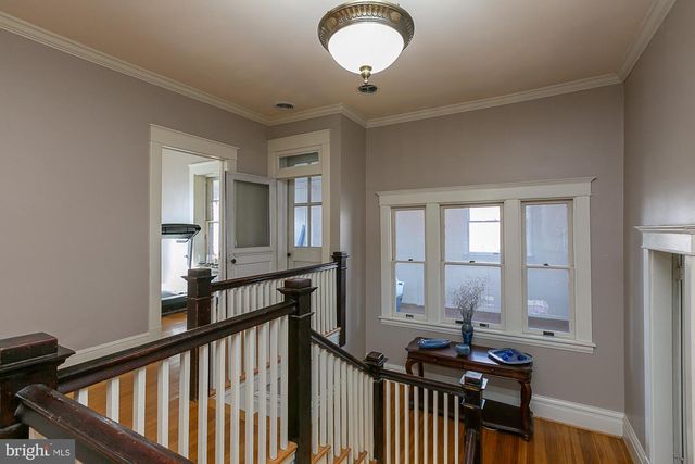 825 WINCHESTER AVE, Martinsburg, WV 25401