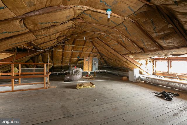 825 WINCHESTER AVE, Martinsburg, WV 25401