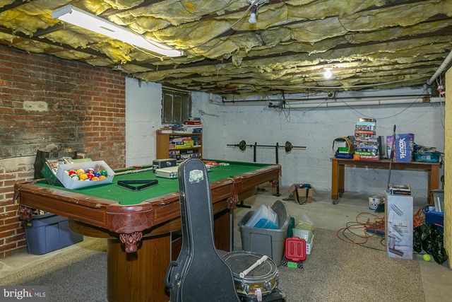 825 WINCHESTER AVE, Martinsburg, WV 25401