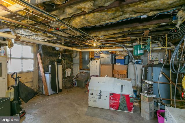 825 WINCHESTER AVE, Martinsburg, WV 25401