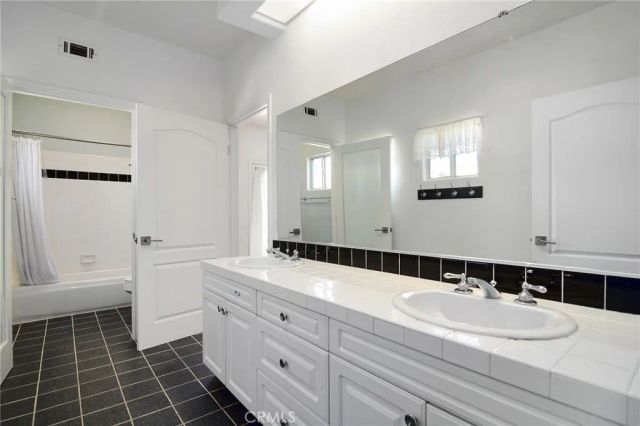 24310 Belford Court, West Hills, CA 91307