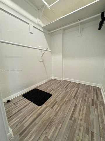 1470 NE 125th Terrace 205, North Miami, FL 33161