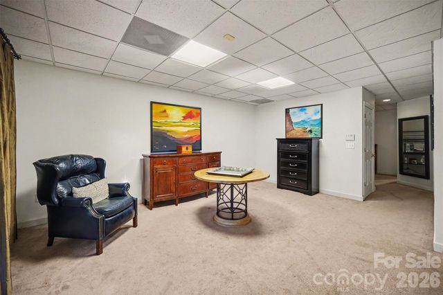 232 40th Avenue Drive NW, Hickory, NC 28601