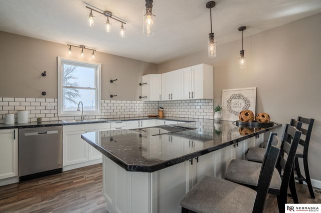 102 W Pine Street, Cedar Bluffs, NE 68015