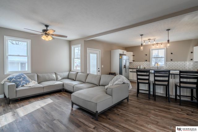 102 W Pine Street, Cedar Bluffs, NE 68015