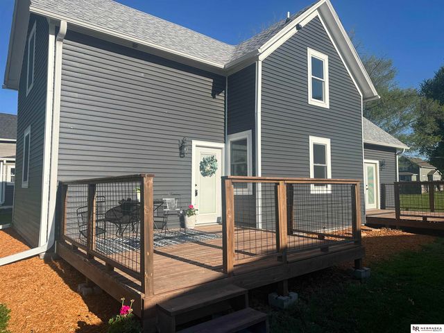 102 W Pine Street, Cedar Bluffs, NE 68015