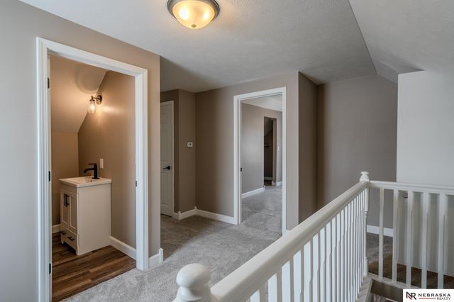 102 W Pine Street, Cedar Bluffs, NE 68015