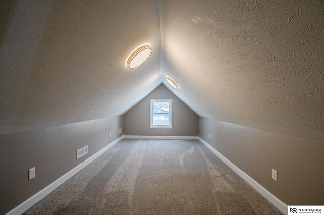 102 W Pine Street, Cedar Bluffs, NE 68015