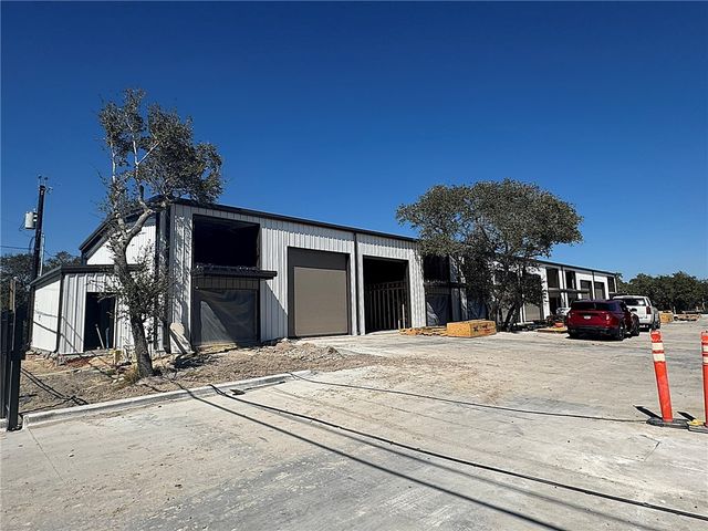 350 Shaver 104, Aransas Pass, TX 78336