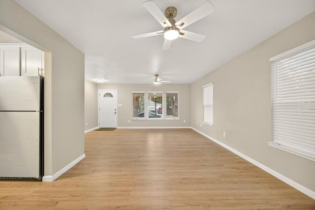 4801 Siskiyou Ave, Sacramento, CA 95820