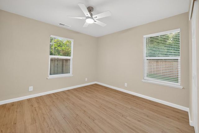 4801 Siskiyou Ave, Sacramento, CA 95820