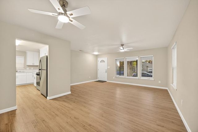 4801 Siskiyou Ave, Sacramento, CA 95820