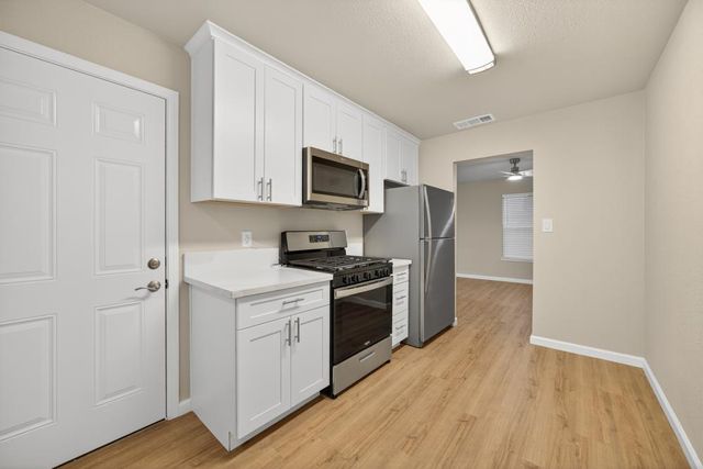 4801 Siskiyou Ave, Sacramento, CA 95820