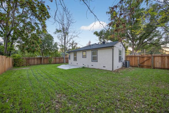 4801 Siskiyou Ave, Sacramento, CA 95820