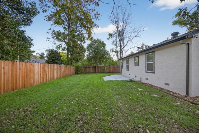 4801 Siskiyou Ave, Sacramento, CA 95820