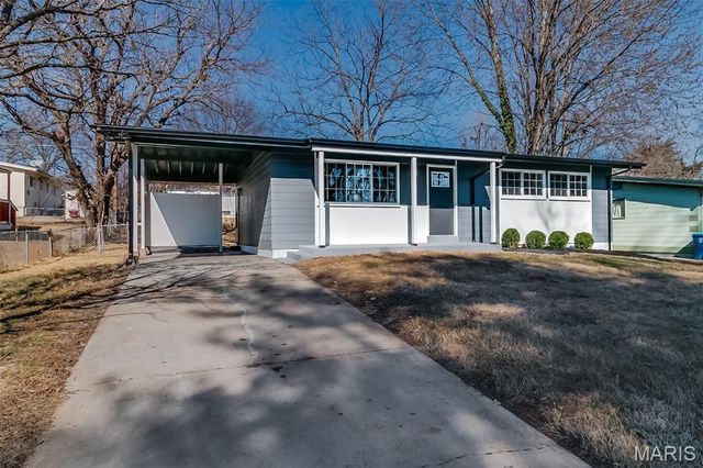 1705 Cargill Drive, Dellwood, MO 63136