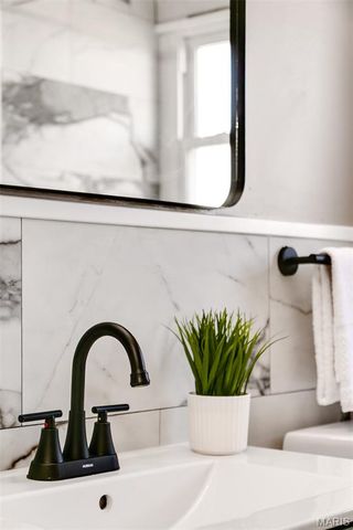 1705 Cargill Drive, Dellwood, MO 63136