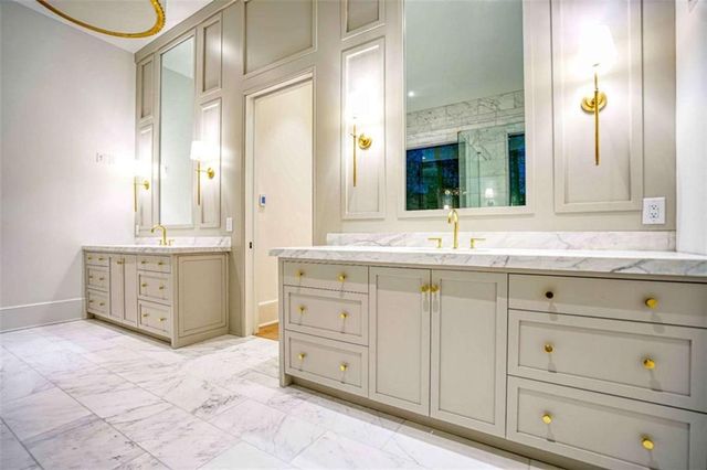 4550 Jolyn Place, Sandy Springs, GA 30342